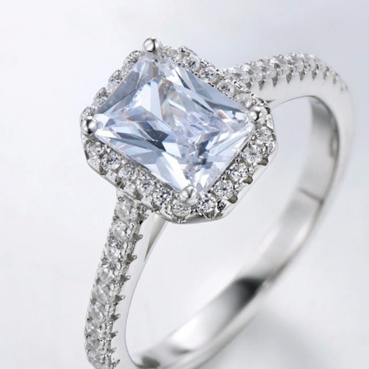 Anel Solitário Prata Royalty Diamante de Zircônia - Labela - Loja Online
