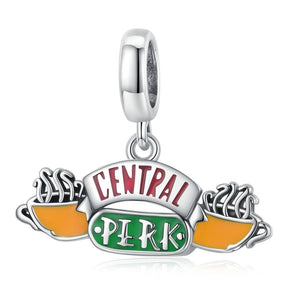 Berloque Charm Prata Friends Central Perk - Labela - Loja Online